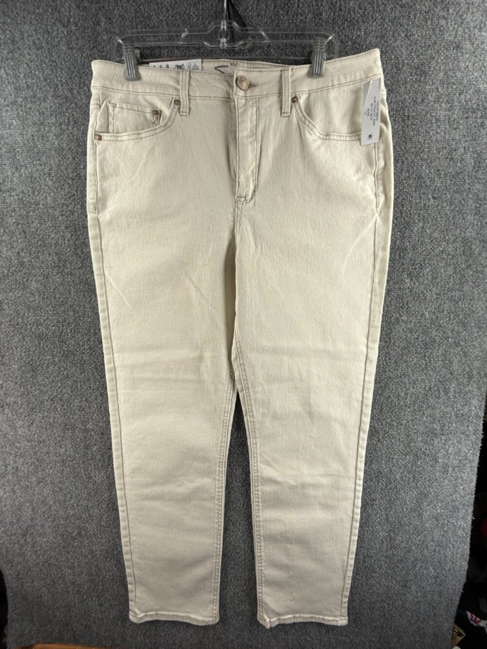 NWT Seven7 Jeans Slim Straight Ivory High Rise Denim Pants Fitted Hips Ladies